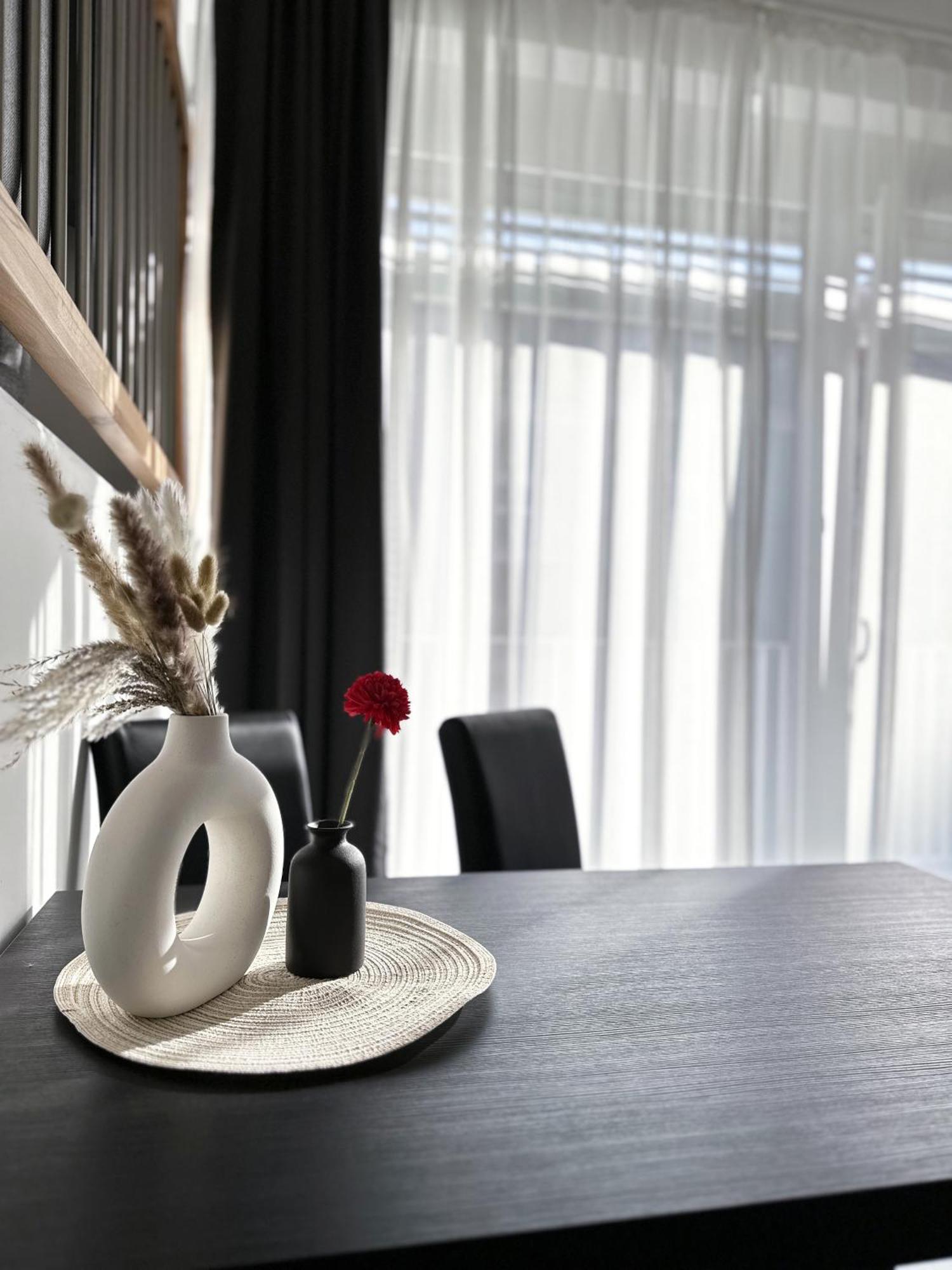 Grazora Living Apartments Экстерьер фото